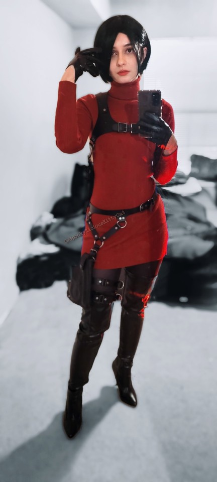 Waiting for Separate Ways DLC be 
 RE4R Ada Wong cosplay by me!