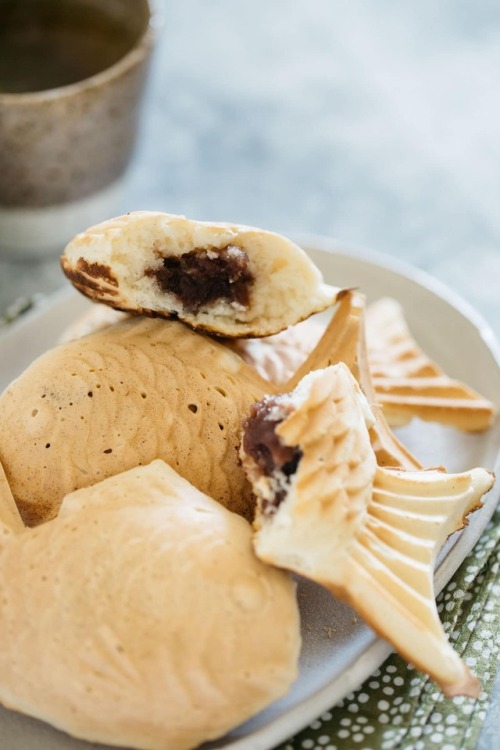 sweetoothgirl: taiyaki (japanese fish shaped waffle)