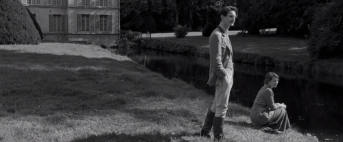 moviesframes:Frantz (2016)Directed by François OzonCinematography by Pascal Marti