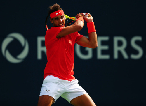 gymnasticians:Rafael Nadal defeats Stefanos Tsitsipas to win the Rogers Cup, earning his 80th ATP Wo