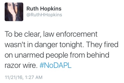 Porn Pics ndndoll:    400 DAPL protesters ‘trapped