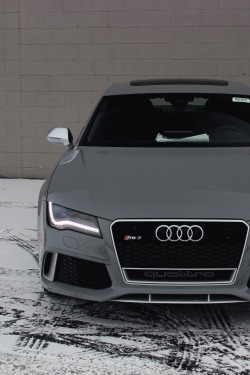 vistale:  Audi RS7 | via