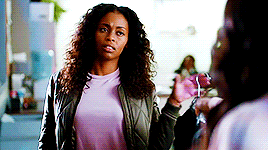 alexmaggie:anissa pierce in season one → the resurrection
