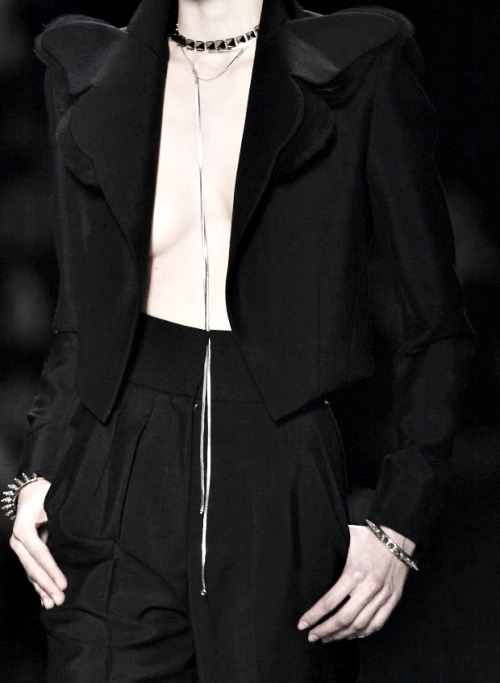 130186:  Jean Paul Gaultier Haute Couture Spring 2014 black clothes 
