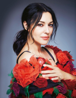 bellucci-bella:  Monica Bellucci for Grazia