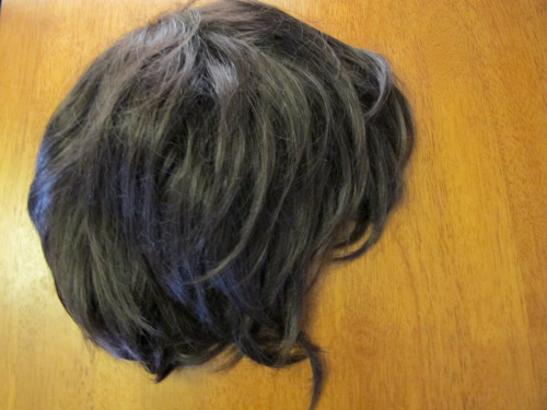 rosenview: How to take your wig from gross to great! This isn’t a new method at all, but inste