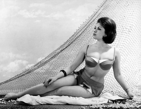 Stunning British Pin Up And Actress
June Palmer (1960s)