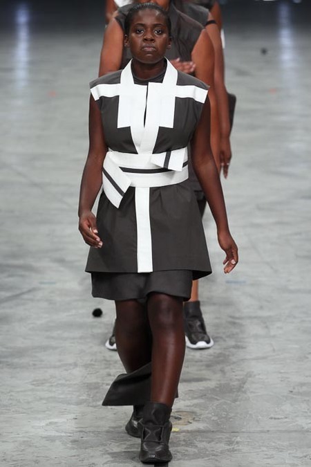 wetheurban:  PFW: Rick Owens Spring/Summer 2014 Rick Owens you fucking genius, you! Black women literally [stepped] out on the runway in Paris for Rick Owens’ Spring 2014 RTW show, in what is perhaps the biggest celebration of racial and body diversity