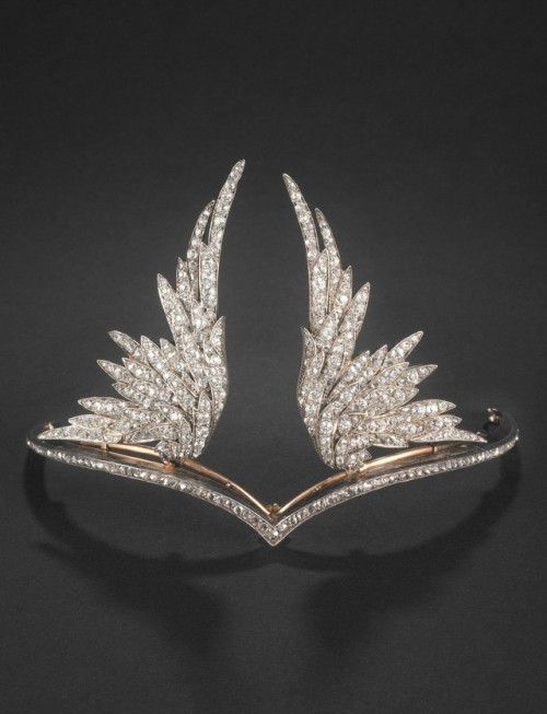 A French Belle Époque Diamond, Yellow Gold and Silver Tiara, Circa 1899 by ChaumetIn 1899, Richard W