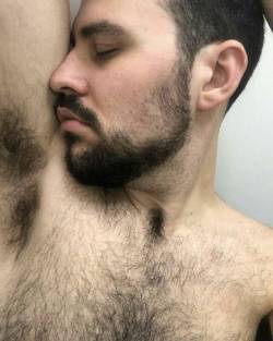 Hairysweatysmelly