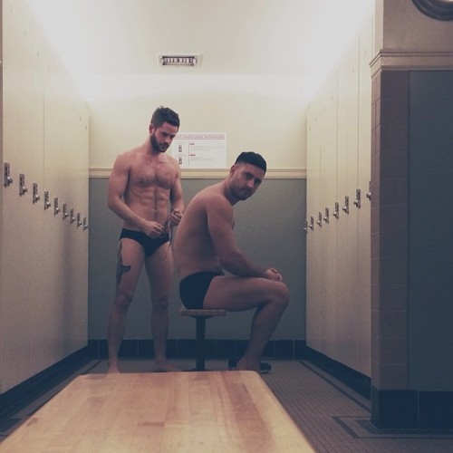 http://kosherdick.tumblr.com/post/79431717738