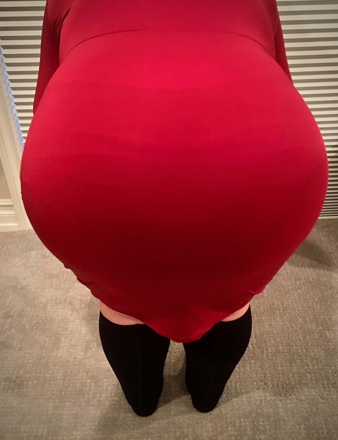 big-beautiful-princess:  Just bought this bright red dress. It is super tight and