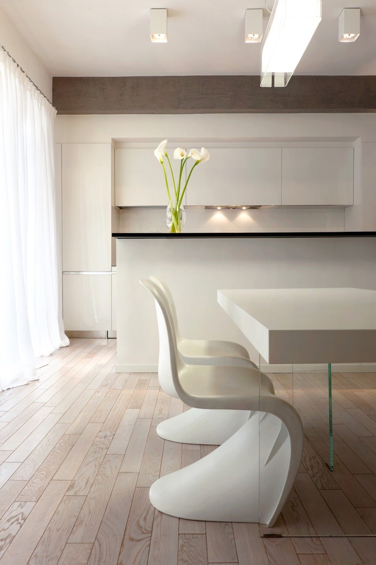 urbnite:  Panton Chair 