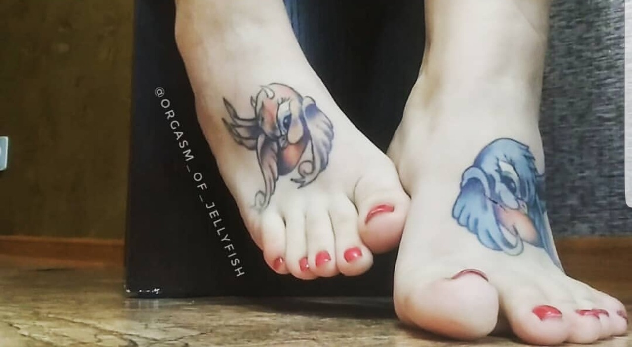 cute Feet