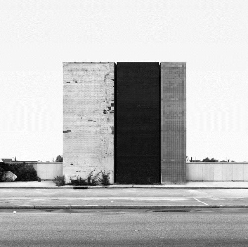 archatlas: Square in Square Series Oliver MichaelsThese photo’s are made by compositing photographs 