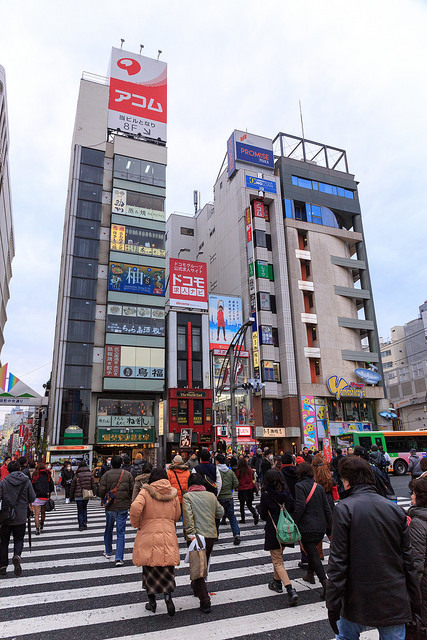 ileftmyheartintokyo: Ueno 上野 by 夢猫 on Flickr.