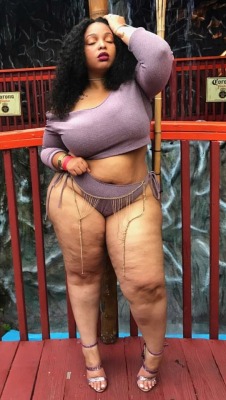 nastynate2353: Thick big fine woman - IG hausovthickness