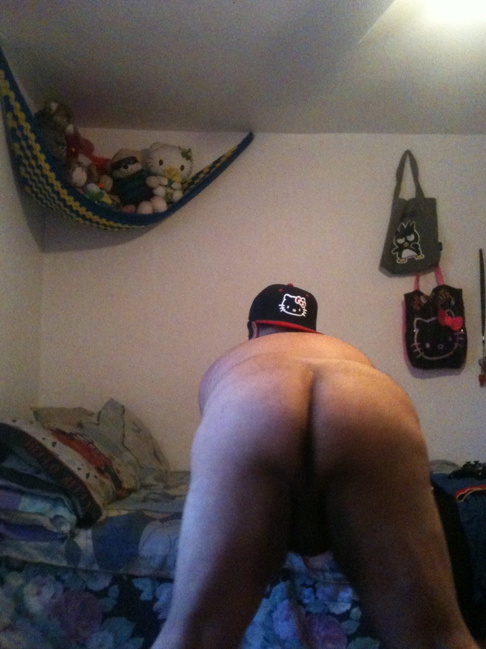 chubbycakes:  My bf bought me this super cute hat