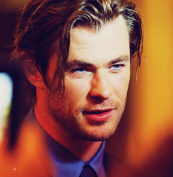 ohmythundergod:  Chris Hemsworth at the ‘Rush’ premiere in Rome 