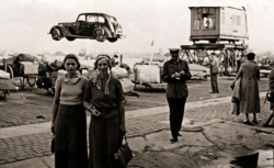 La Voiture Volante, France, 1930.