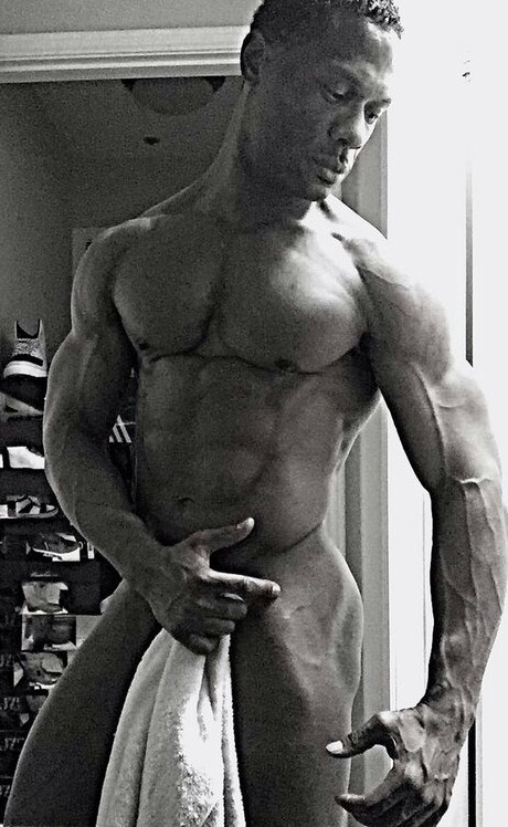 bigred8722:  dominicanblackboy:  Sexy gorgeous muscle ass hunk underwear model Kai