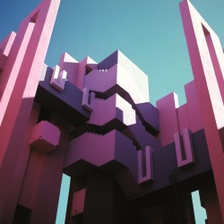 science70: Ricardo Bofill, La Muralla Roja,