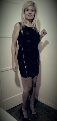 Deanfifty: My-Bad-Wifey:  Bad Wifey  Stunning And Love The Sexy Black Dress  Wunderschön