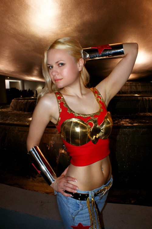 Wonder Girl by Alisa Kiss