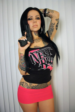 GIRLS GUNS TATTOOS