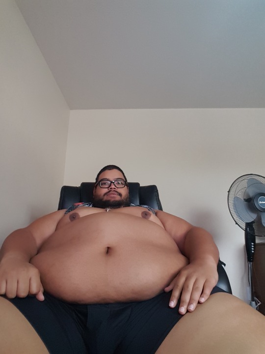 enigmacub:  Post holiday weekend Tummy Tueaday.  Back to the grind.