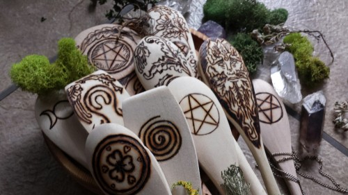 Kitchen witch spoons! Used much like a wand to enchant your mixtures and preparations! Hand detailed