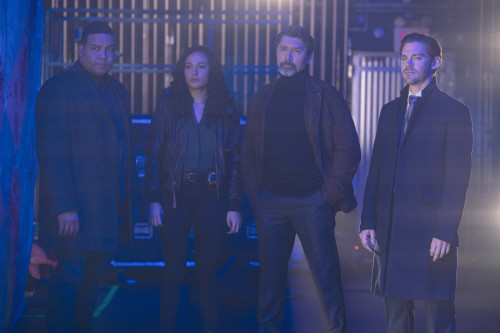 Frank Harts, Aurora Perrineau, Lou Diamond Phillips and Tom Payneon Prodigal Son (S1/E18 “Scheheraza