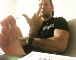 absoluteperfectioncashrape:  Lick that dirt bitch☝️ #cashmaster #payyourexistence #donination #foot #fetish #gay #alphamale #manfeet