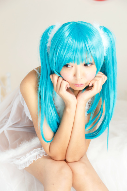 Vocaloid - Miku Hatsune (Necoco) 13HELP US GROW Like,Comment & Share.CosplayJapaneseGirls1.5 - www.facebook.com/CosplayJapaneseGirls1.5CosplayJapaneseGirls2 - www.facebook.com/CosplayJapaneseGirl2tumblr - http://cosplayjapanesegirlsblog.tumblr.com/twi