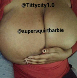 hugeheavytits:    http://hugeheavytits.tumblr.com/ Ladies - send in your big boob submissions hugeheavytits@gmx.co.uk   tittycity-1:  @supersquirtbarbie on igsativasquirts  #handbra #hugeboobs #Thick #ebony #beauty go follow 