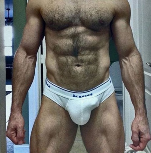 For more hairy men -> follow @otter4wood 