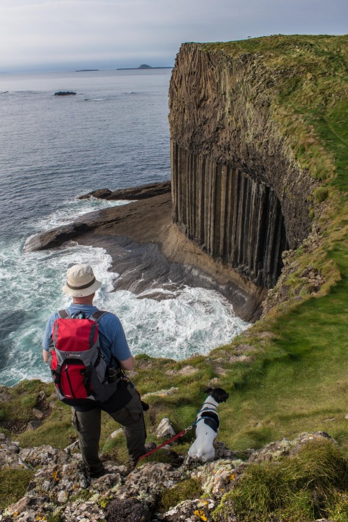 brushstrokesandshutterclicks:Staffa, formed from slow cooled lava, making hexagonal basalt columns l