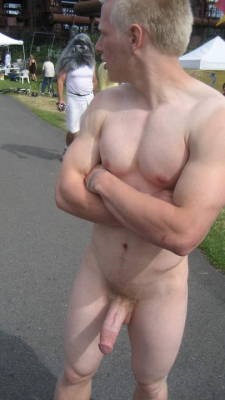 spycamdudeblog:  Nudist Hung Naked in Public!Like