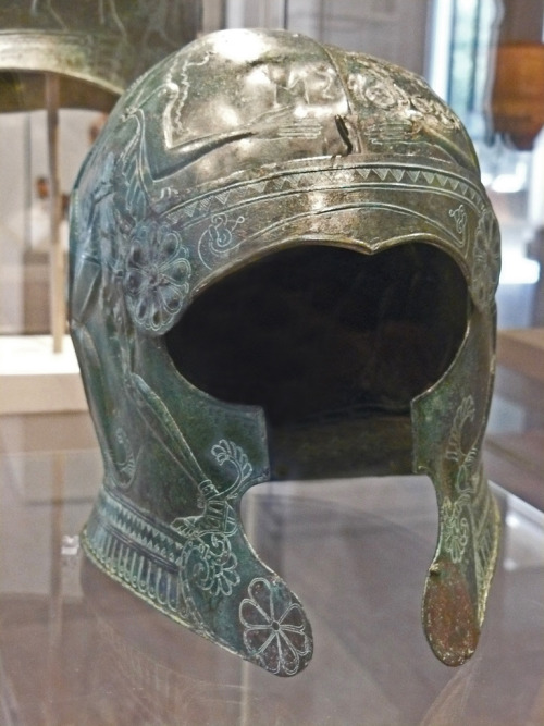 thingswoolike: Ornate Bronze helmet from south central Crete 7th century BCE (2) (by mharrsch)