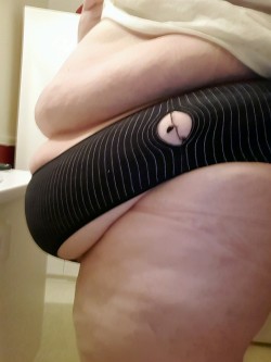 spoopybelly:  oops… how did this happen. 