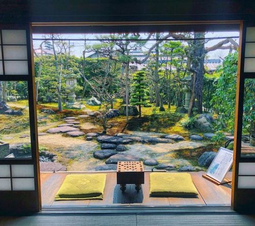 ＼おにわさん更新情報／ ‪[ 滋賀県東近江市 ] 近江商人屋敷 外村繁邸庭園 Gokasho Omi-shonin Yashiki - Tonomura Shigeru House&rsquo;s G