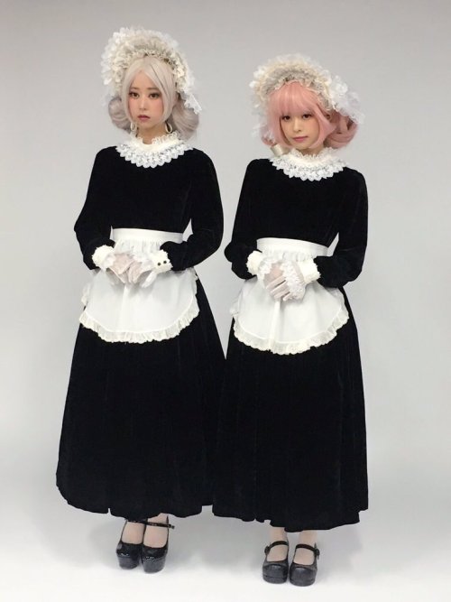 永井亜子さんのツイート: “ゴスロリバイブルのオフショット（＾ν＾）せれんちゃんとー t.co/Wza3mYXt7f”