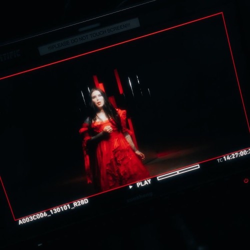  BTS for “I Am Nothing” video 