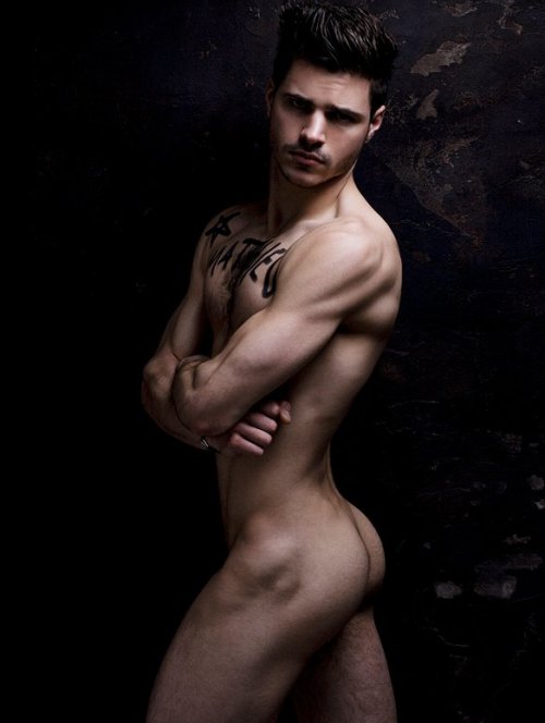 malebodyperfection:  Matthieu Charneau 