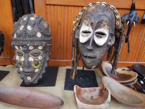 African art - sculptures sold on a market.