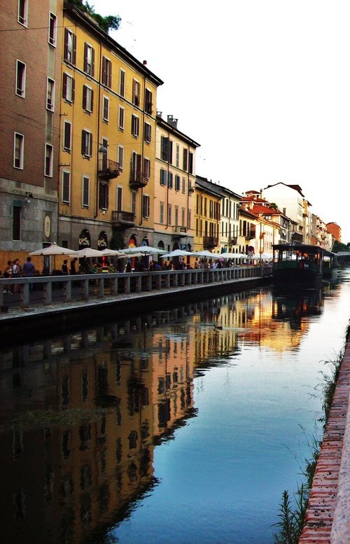 Milano, Italia &lt;3 on We Heart It. http://weheartit.com/entry/67945624/via/Annitaal