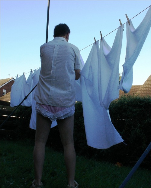 thenappylover: Is there anything more humiliating than being told to wash your own nappies and then 