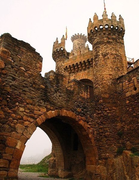 ghostlywatcher:Templars Knights’s Castle, Spain.