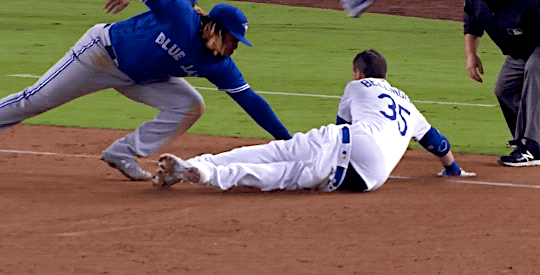 colonel-clucker:  8.20.19 | Blue Jays vs. Dodgers | “On the double where he reaches
