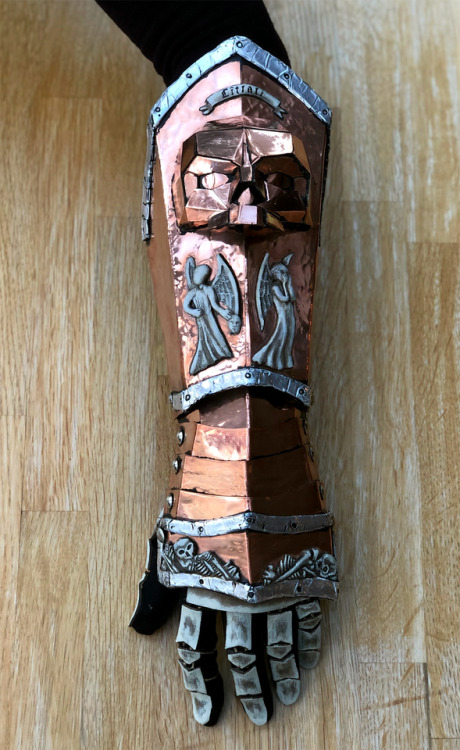 Bionic arm for B., for his character in Death Unto Darkness, a Warhammer 40k LARP, after his hand go